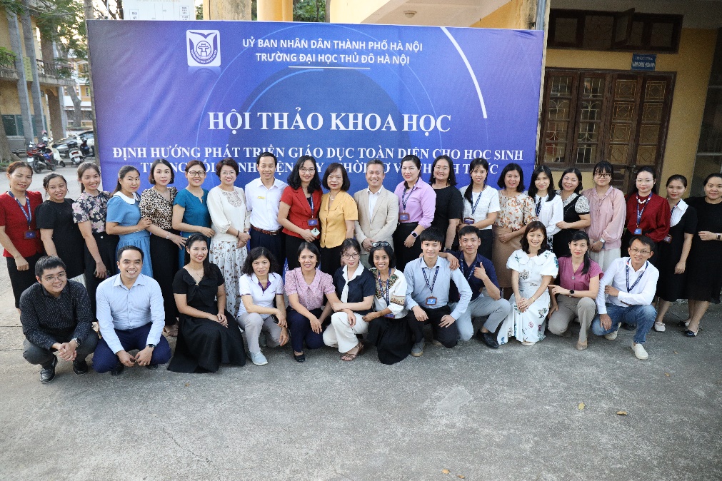 Hội thảo trường Thăng Long