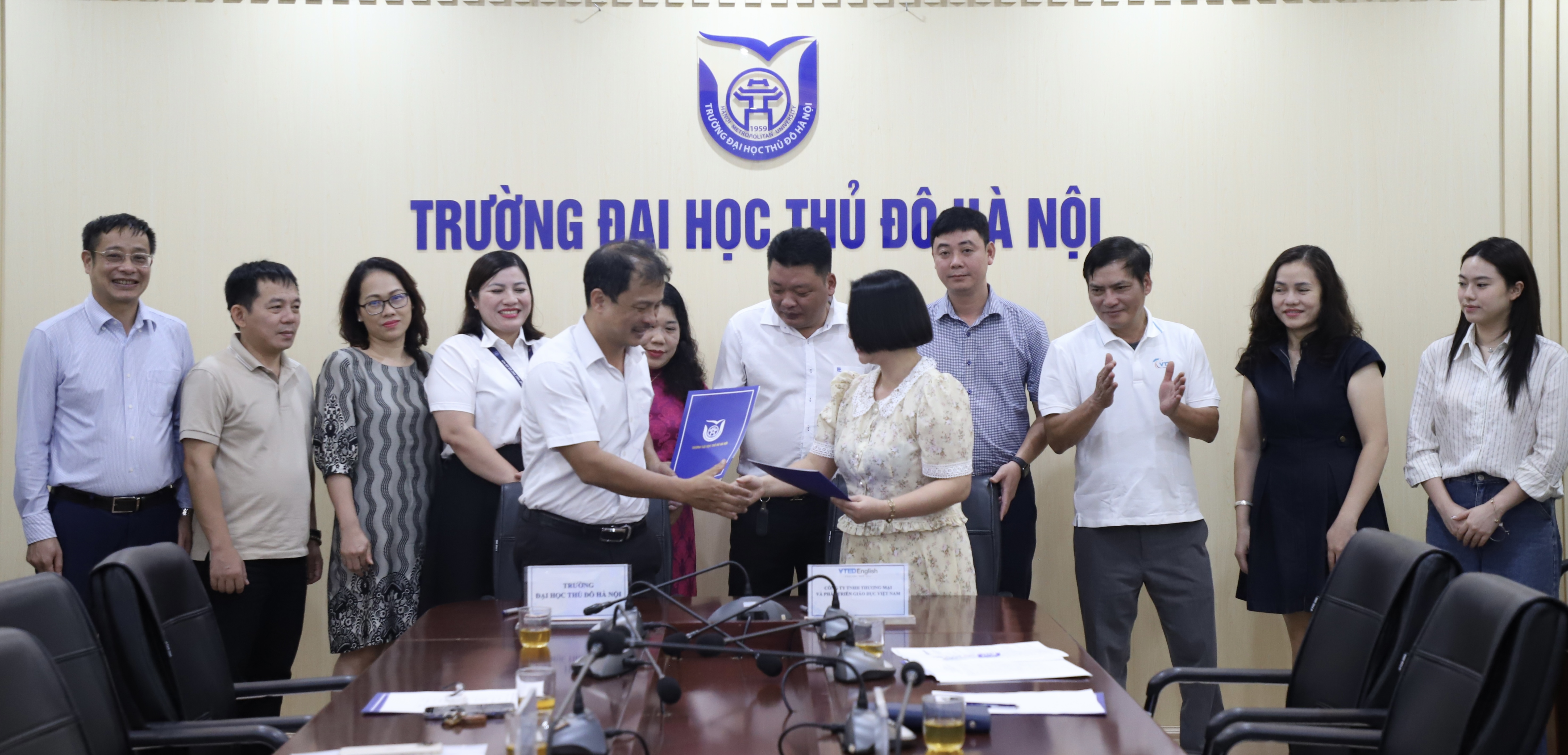 Lễ Ký kết hợp tác giữa Trường Đại học Thủ đô Hà Nội và Công ty VTED