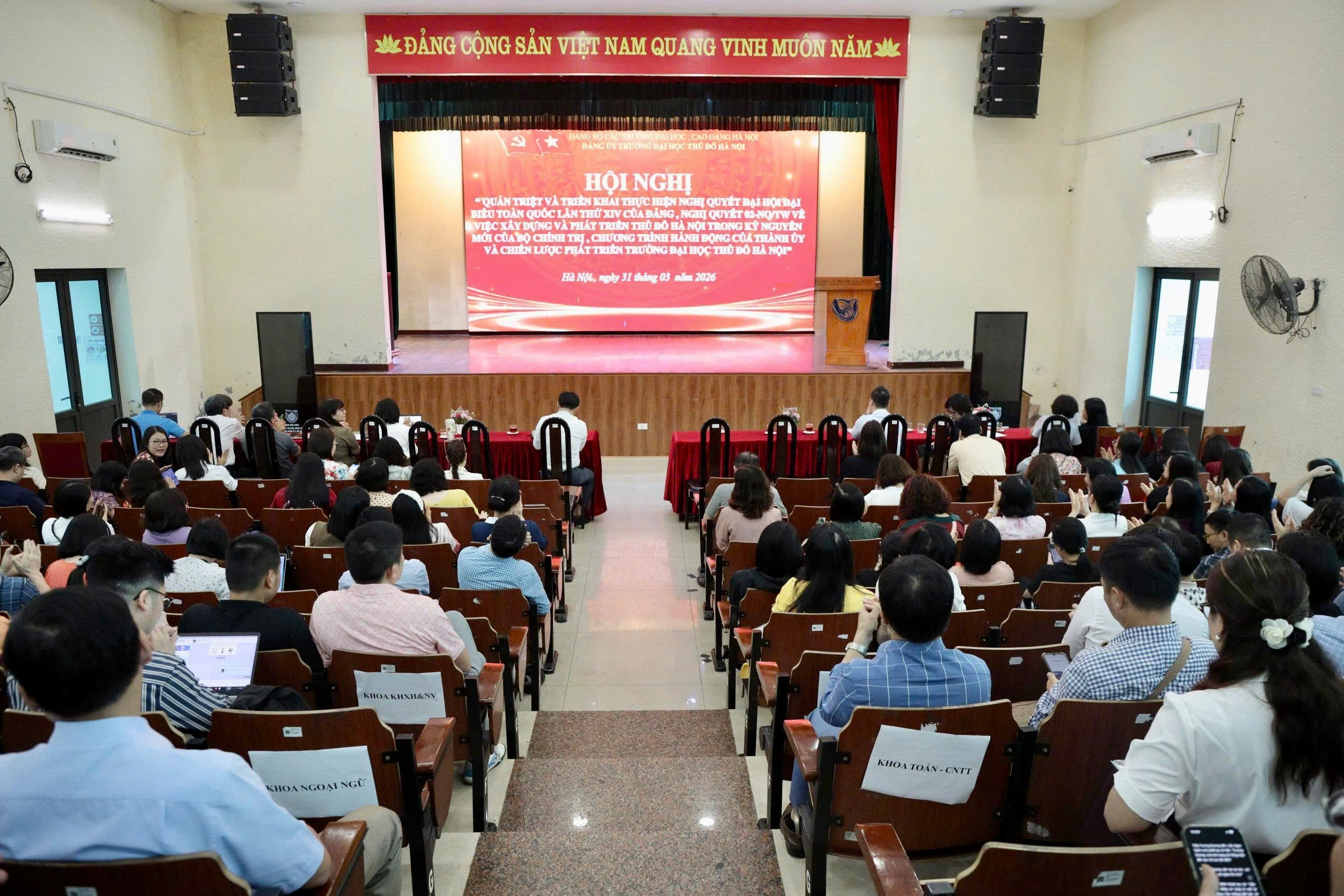 Hội nghị quán triệt Nghị quyết của Bộ chính trị