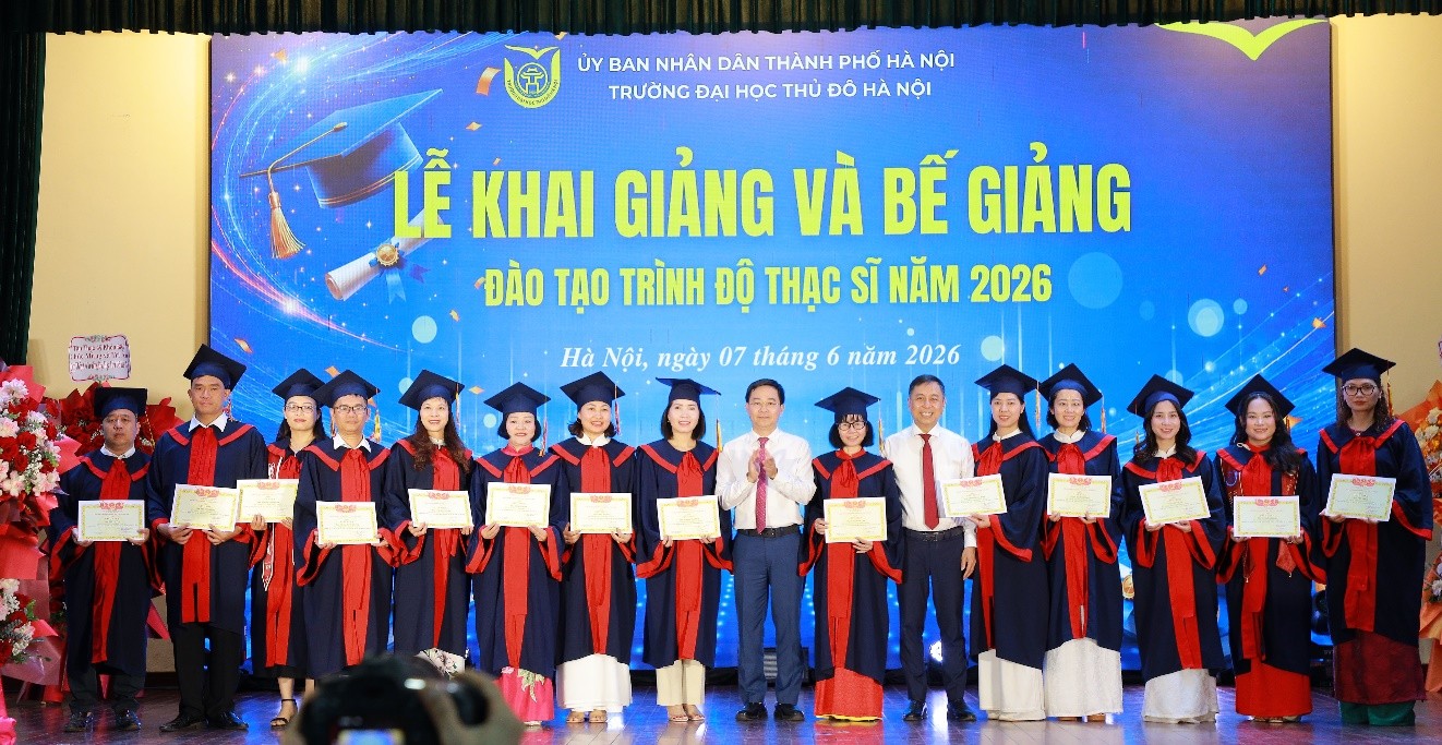 Lễ Khai giảng Khóa 9 và Bế giảng đào tạo trình độ Thạc sĩ năm 2026.