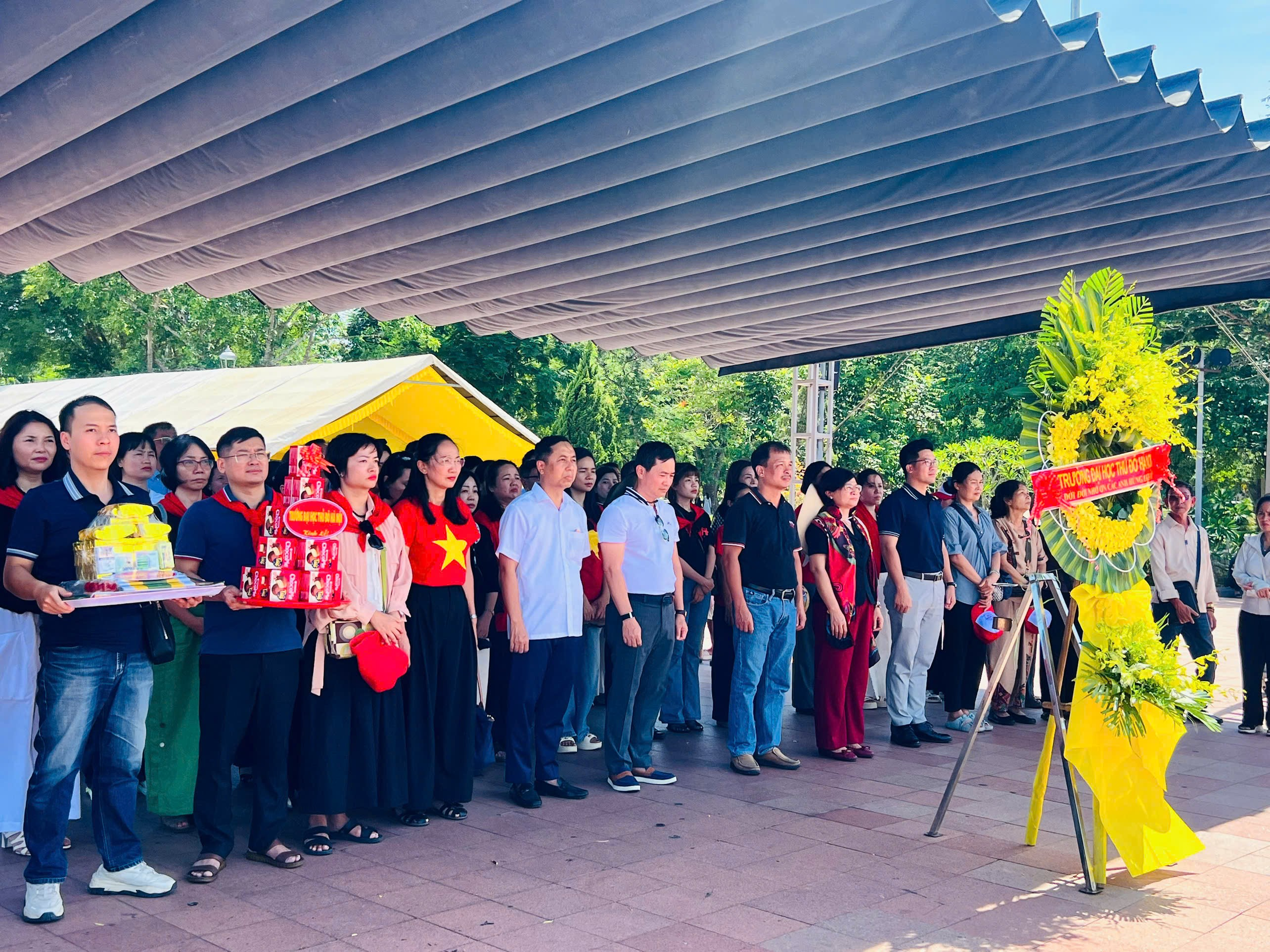 Trường Đại học Thủ đô Hà Nội: Hành trình tri ân 27/7 bằng những việc làm thiết thực tại Quảng Trị