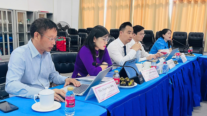 Đoàn đại biểu của Trường Đại học Thủ đô Hà Nội