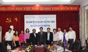 The educational cooperation program between HNMU and Vientiane - Hanoi Friendship Technical - Vocational College