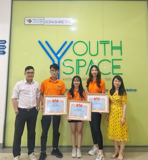 Sinh viên Trường Đại học Thủ đô Hà Nội tham dự vòng Chung kết giải thưởng Sinh viên nghiên cứu khoa học Eureka lần thứ 22