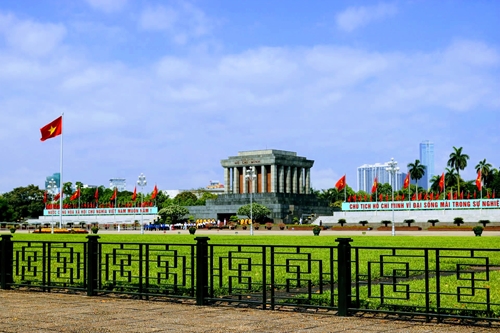 Kỷ niệm 130 năm ngày sinh Chủ tịch Hồ Chí Minh