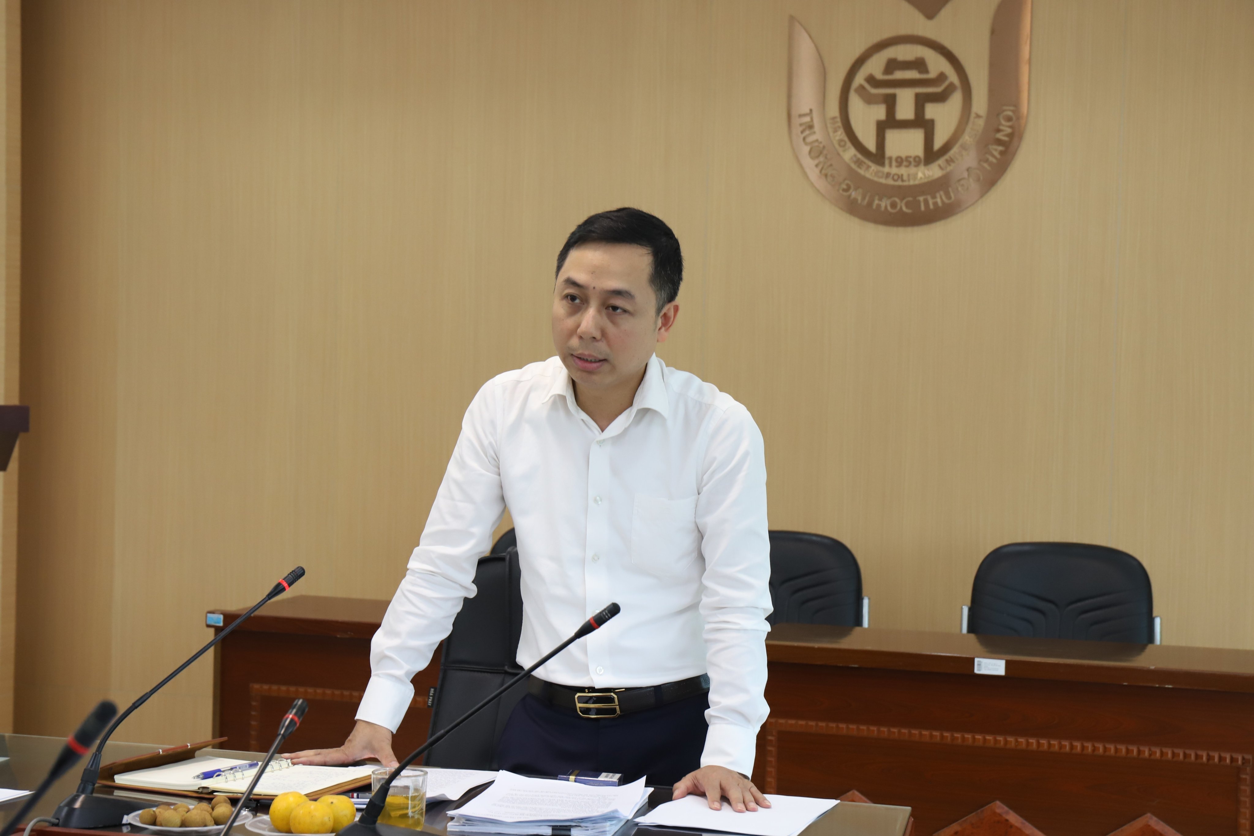 Hội đồng trường Trường Đại học Thủ đô Hà Nội họp phiên họp lần thứ 12